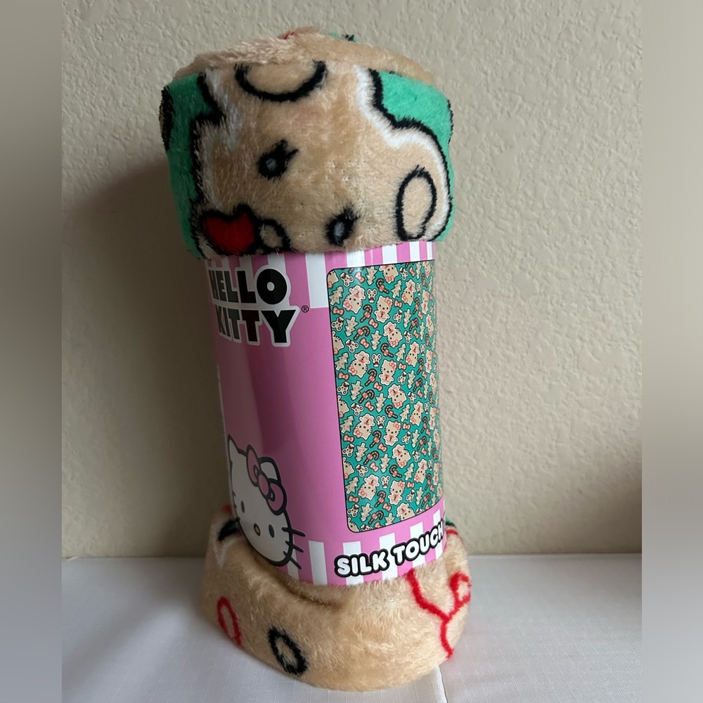 Hello Kitty Gingerbread Silk Plush Throw